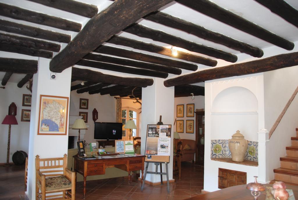 Finca Valbono Apartamentos Rurales Y Hotel Aracena Exteriör bild